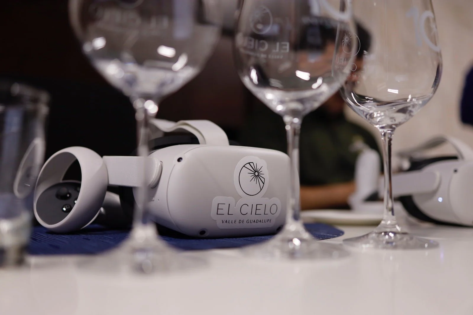 Taller interactivo de maridaje de vino con chocolate - Image 4